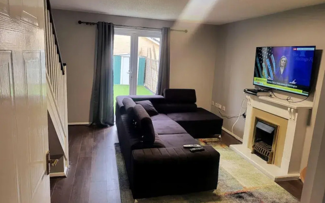 Immaculate 2-bed House in London