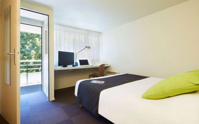 Campanile Poitiers - Site du Futuroscope