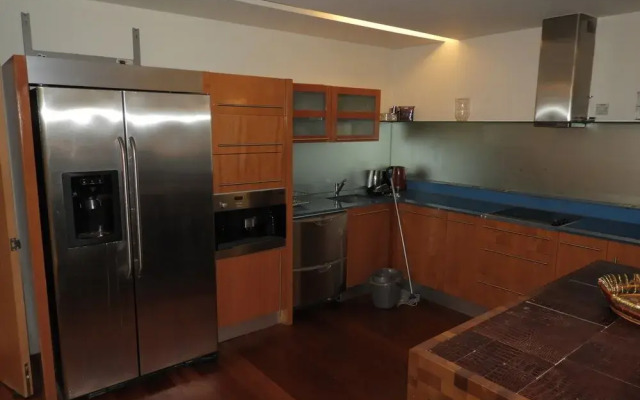 Brompton Road Apartments 3 beds