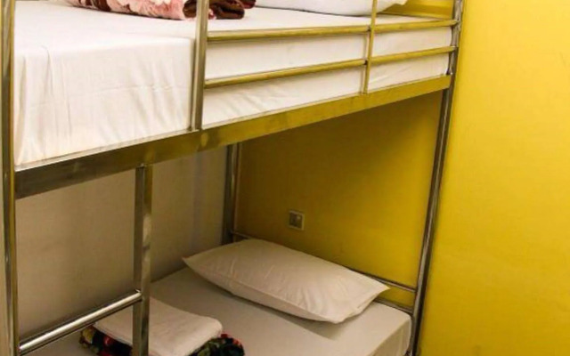 Hostel 9