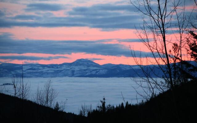 Silver Star Bed and Breakfast