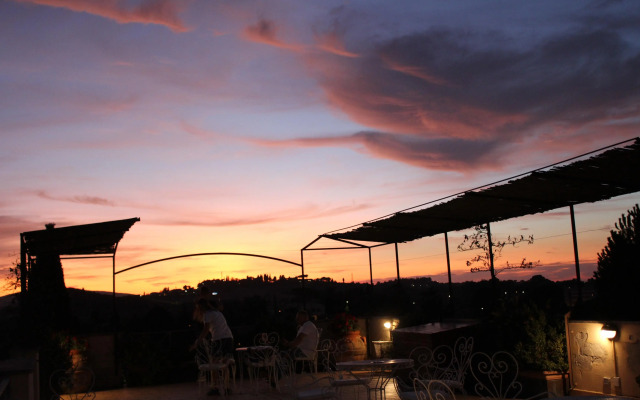 Villa Scacciapensieri Boutique Hotel