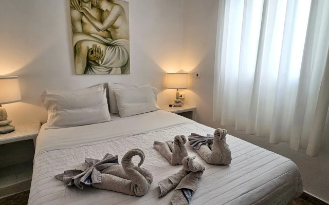 Pleasure Beachside Studios