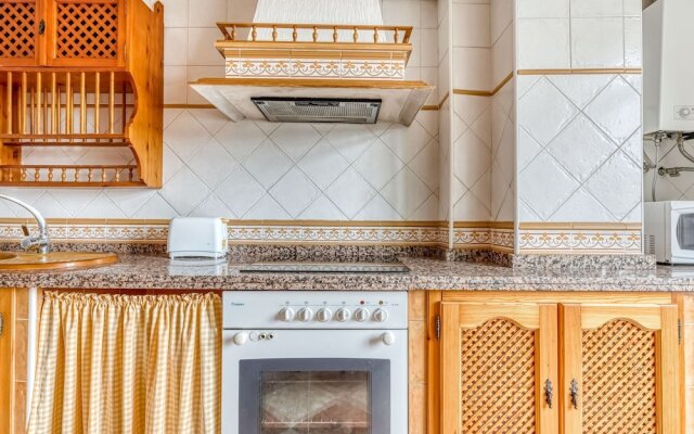 Elegant Holiday Home in Málaga near Sea