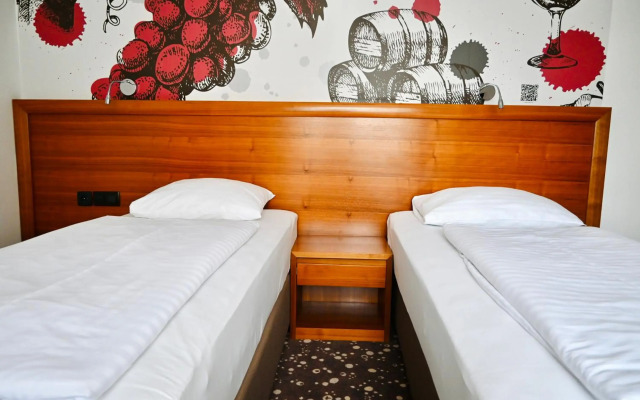 Hotel Piramida