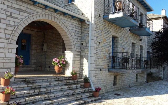 Traditional Guesthouse Ladias