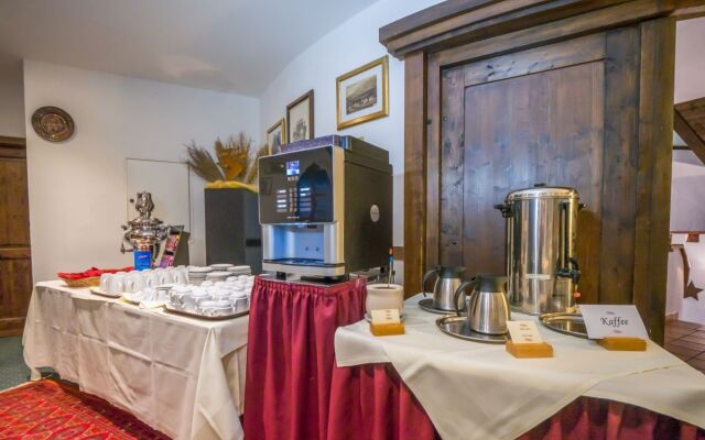 Schlosshotel Rosenegg