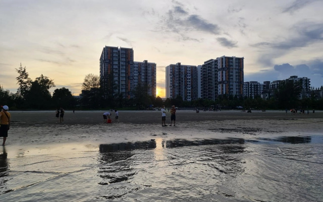 PUTEH Timurbay Beachfront Private Suite Kuantan