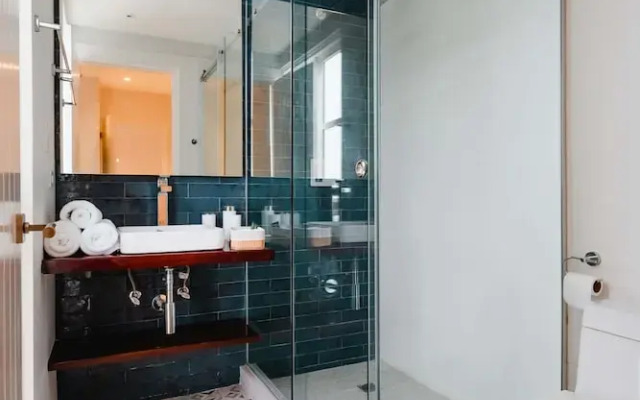 w Glorious 1BR w Balcony in Panama
