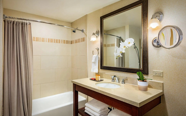 Bahia Resort Hotel