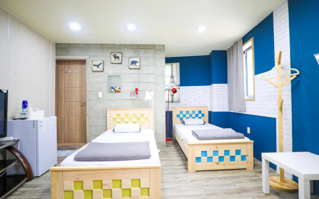 Quartz Hostel