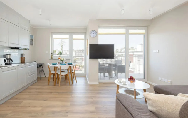Morska Apartment With Spa by Renters