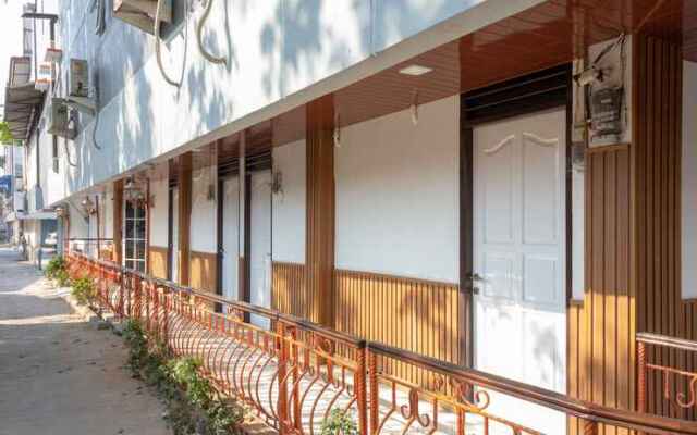 Oyo 878 Loka Indah Residence