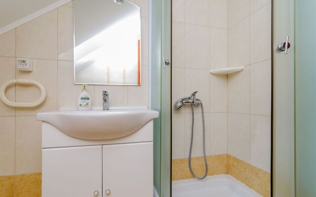 Rooms Mozara