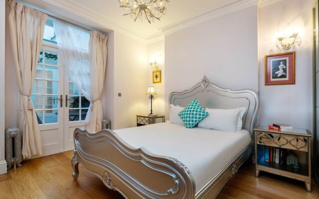 Pristine by Pimlico Gardens