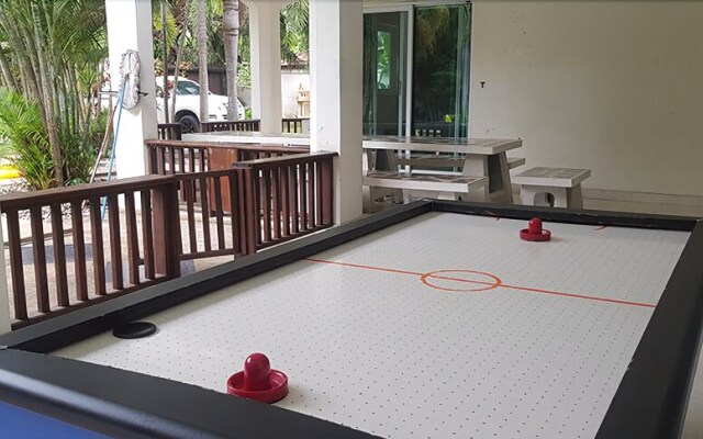 Baan Air Hockey