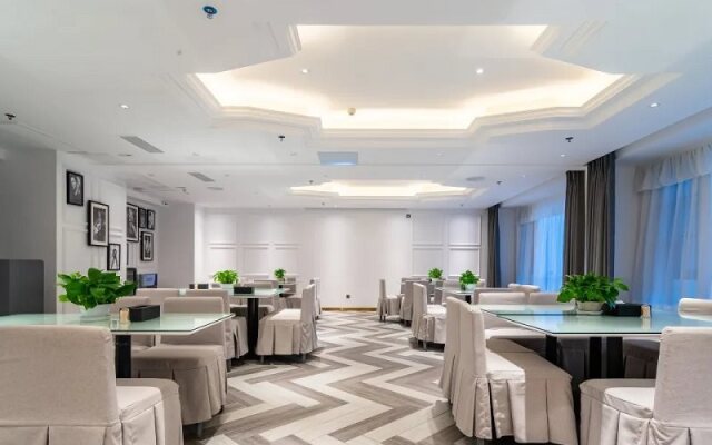 Lanou Hotel (Guiyang Huaxi District Meide Government House Branch)