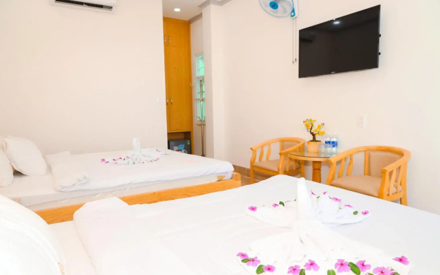 Phuong Khue Hotel