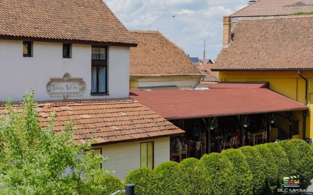 Cristian Inn
