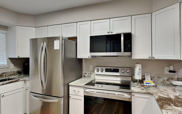 Commodore's Landing #214 - Stay Salty