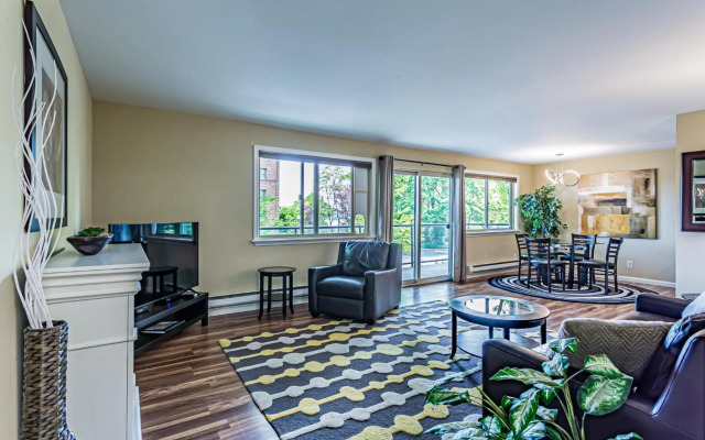 the Terrace, best area, Jacuzzi bath