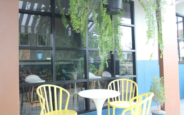Yamyen Hostel