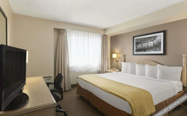 Travelodge Suites Halifax Dartmouth