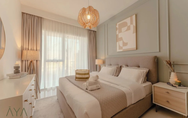 Beachside Escape Grand Bleu by Elie Saab