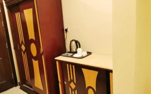 Capital O 329 Reefaf Al Mashaeer Hotel