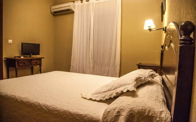Hostal Mesón Plaza