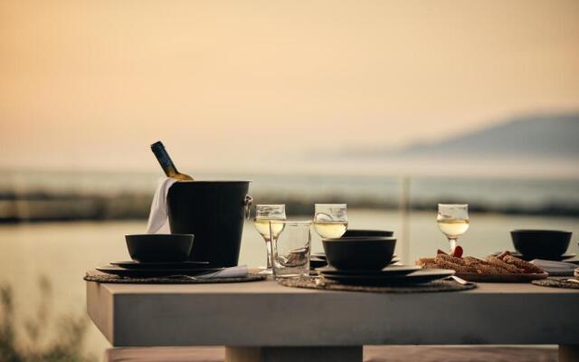 La Mer SeaFront Villa ZanteZen, By ThinkVilla
