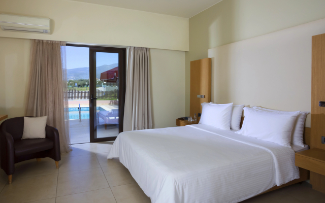 Elite City Resort