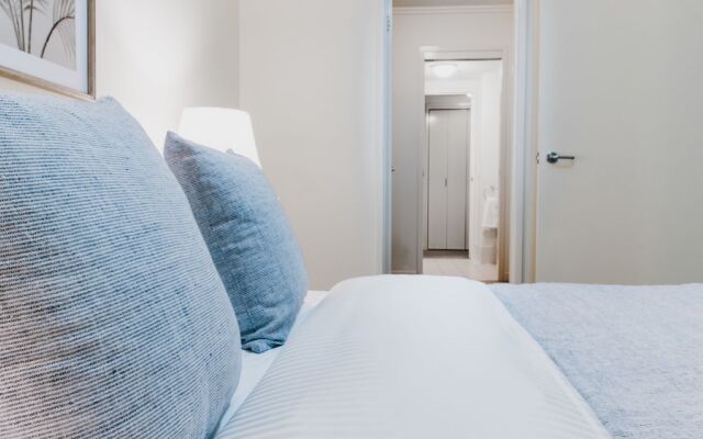 Absolute Riverfront One Bedroom Apartment