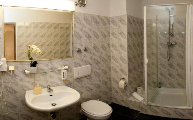 Olivaer Apart Hotel am Kurfürstendamm