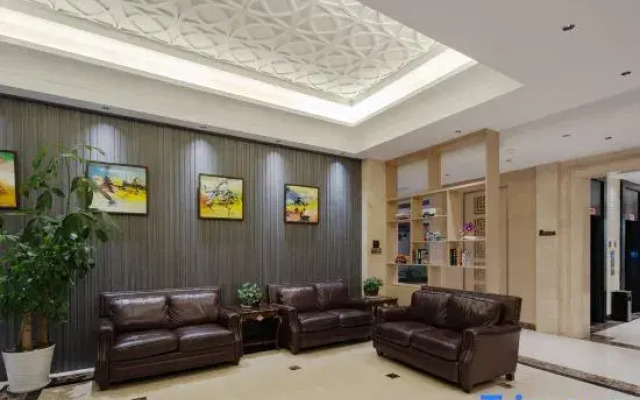 Jintai Business Hotel (Wuhan Canglong Island Hubei University of Economics Store)