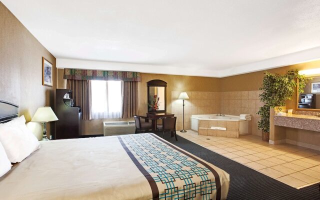 Days Inn And Suites Artesia