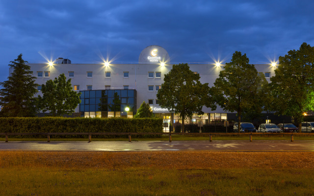 Comfort Hotel Aeroport Lyon St Exupery