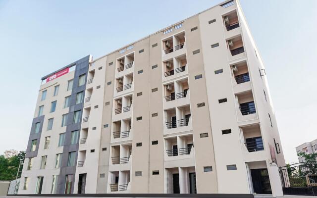 OYO Townhouse 866 Classio Suites