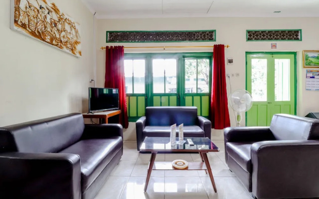Bahagia Sederhana Home Stay - Hostel