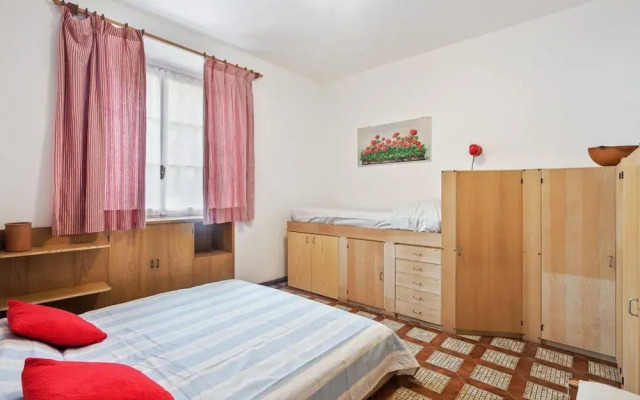 Camogli Bright Apartment with Parking