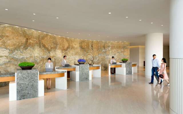 Kerry Hotel Hong Kong by Shangri-la