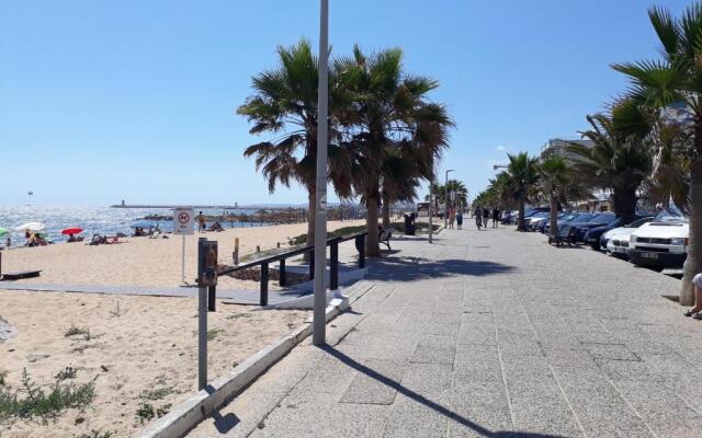 Torre 6- Vista Cidade, Aconchegante, 80mt Praia, Wifi