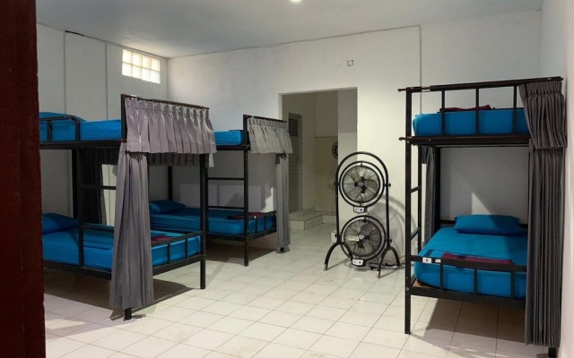 Arta Garden Guest House & Hostel – Guest Rooms – Ubud