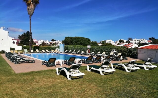 Apartamentos Oura Parque
