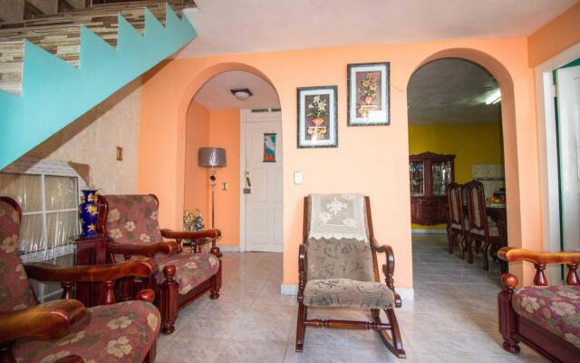 B&b in Malecon Street - E Room 1, perfect room with a beautiful view of the sea