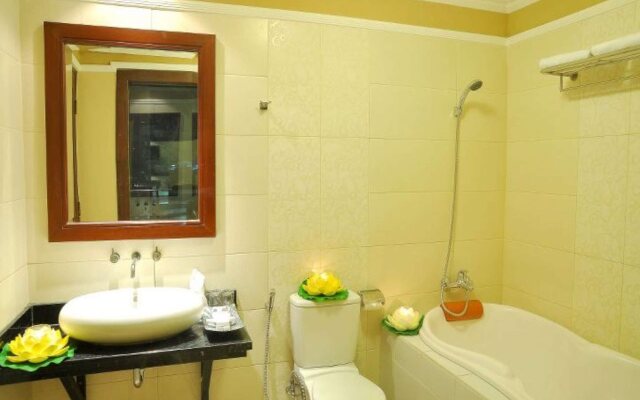 Grand Tryas Hotel