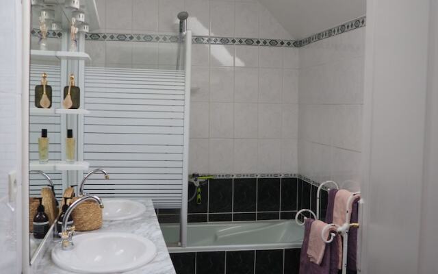 Le Marais Chambre B&B