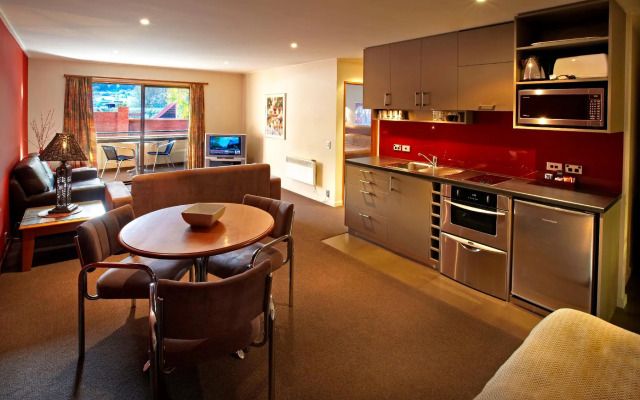 St James Apartments