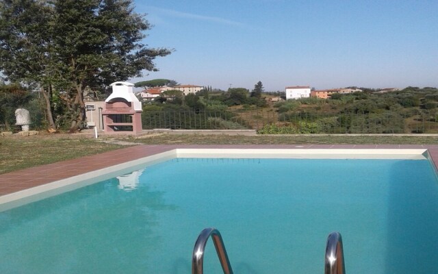 Secluded Holiday Home in Casciana Terme Lari With Pool