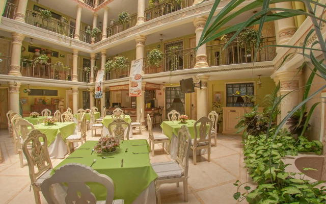 Hotel Villa Las Margaritas Plaza Cristal